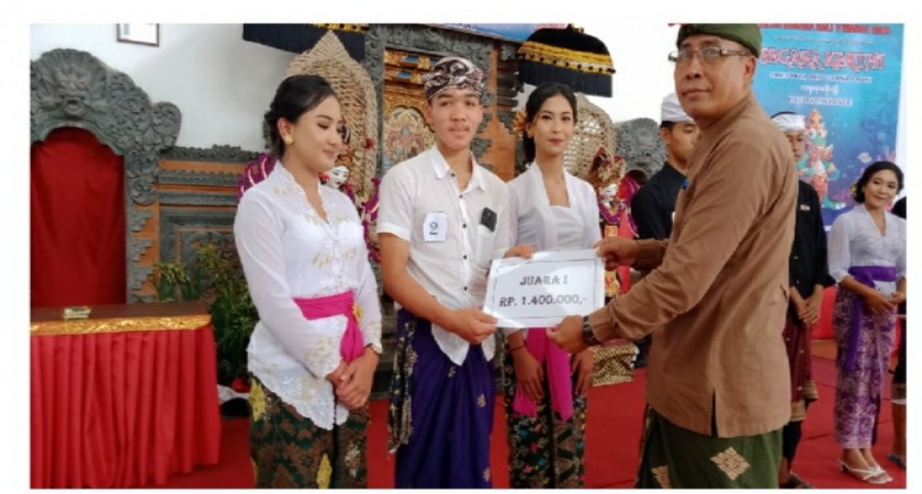 Tim Debat Bahasa Bali SMAN 1 Kintamani  Raih Juara Tingkat Kabupaten dan Melaju ke Tingkat Provinsi